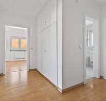 WG - Ready! Viel Platz, viel Licht - 4er WG mit 5 Zimmer möbliert mit 2 Balkonen in Knielingen - Karlsruhe