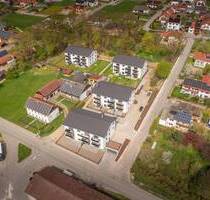 Ansprechende 2-Zimmer-Wohnung mit Terrasse & Einbauküche in Unterdietfurt