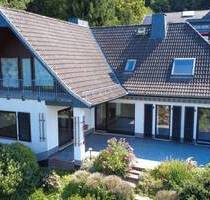 - Provisionsfrei - 1 o. 2 Familientraumhaus über den Dächern von Bad Karlshafen