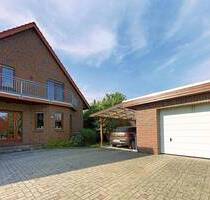 Gepflegte Doppelhaushälfte mit Garten, Garage, Carport und Vollkeller - Delmenhorst Schafkoven/Donneresch