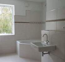 Große helle 4 Zimmer Wohnung, Balkon in Südlage - Berlin Kaulsdorf