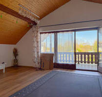 *** Charmantes Zweifamilienhaus *** mit großflächigem Garten & Garage *** unterkellert *** - Dillingen an der Donau Steinheim