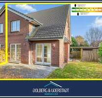 Moderne Doppelhaushälfte mit Garten und Carport in grüner Randlage von Stapelfeld