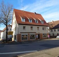 Büro oder Praxis zentral in Leinburg - 112 m² mit Garage und Lagerfläche