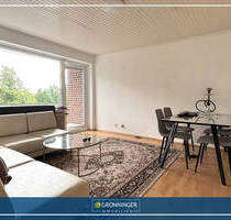 Attraktive und lichtdurchflutete 2-Zi.-Wohnung mit großem Balkon, Aufzug und Weitblick - Hamburg-Niendorf