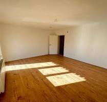 3 Zimmer Erdgeschosswohnung - 800,00 EUR Kaltmiete, ca.  70,00 m² Wohnfläche in Freiburg im Breisgau (PLZ: 79112) Opfingen