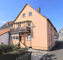 Schöne Maisonettewohnung mit 4 ZKB mit 1. OG und Dachgeschoss in Guxhagen zentral. Provisionsfrei
