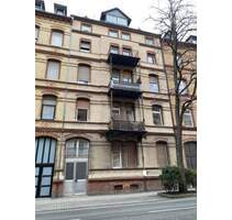 Freie 3-Zimmer-Wohnung mit Balkon in zentraler Lage! Provisionsfrei - Wiesbaden