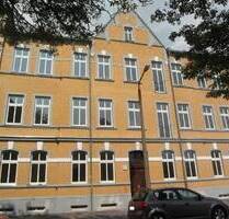 2-R-Wohnung mit Einbauküche und Balkon, Nähe Theater, 2.OG - Dessau-Roßlau Innenstadt