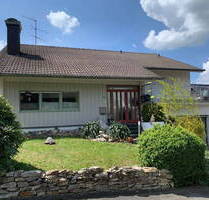 Besonderes 300qm 2 Fam Haus mit100qm Einliegerwhg 3Garagen 4 Stellp 705qm unverbaubar - Altenbeken Schwaney