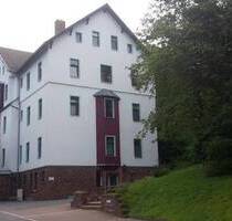 Zentral gelegene 2-Zimmer-Wohnung am Kurpark - Friedrichroda