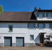 Einfamilienhaus mit Scheune und Garten in sonniger Waldrandlage - Trochtelfingen (Schwäbische Alb)