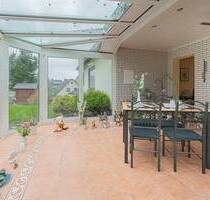 Bungalow mit Souterrain in bester Wohnlage nähe Wald und Zentrum - Barsinghausen