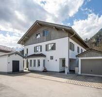 AIGNER - Charmante Doppelhaushälfte in ruhiger, begehrter Lage - viel Platz für die ganze Familie - Garmisch-Partenkirchen