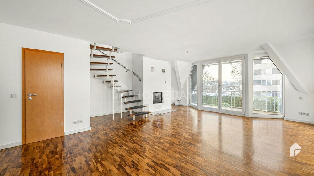 Sofort bezugsfrei: Hochwertige Maisonette-Wohnung mit Fußbodenheizung, Balkon und Garten - Kaarst Holzbüttgen