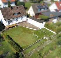 Sanierungsbedürftiges Einfamilienhaus mit Potenzial und herrlichem Ausblick - Ehingen