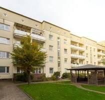 Renovierte 4-Zimmer-Wohnung mit Balkon in Bremerhaven-Lehe!