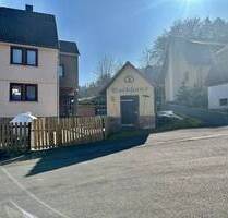 Ihr Traum vom Landleben - Charmante Doppelhaushälfte mit idyllischem Garten - Schmalkalden / Grumbach