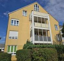 helle 2-Zimmer Eigentumswohnung mit Balkon in ruhiger, zentraler Lage zu verkaufen. - Dresden Schönfeld