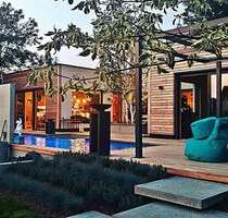 Barrierefreier Bungalow mit separat vermietbarer Einliegerwohnung, Pool und Sauna im Grünen! - Neuötting Alzgern