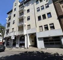 2-Zimmer Wohnung mit 3 Balkonen in guter City-Lage - Wiesbaden