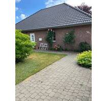 Wunderschöner Bungalow, ca. 110 m² Wohnfläche, 4 Zimmer, auf ca. 500m² Grundstück in 2. Reihe. - Bredstedt