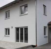 Haus zu verkaufen - 595.000,00 EUR Kaufpreis, ca.  156,00 m² Wohnfläche in Wallersdorf (PLZ: 94522)