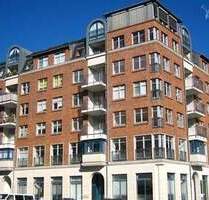 Lichtdurchflutete 3 Zimmer Wohnung mit 2 Balkonen fast an der Elbe - Dresden Johannstadt-Nord