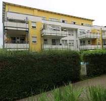 Helle 4-Zimmer-Penthouse-Wohnung mit Aufzug und 2 Tiefgaragenstellplätze - Leinfelden-Echterdingen