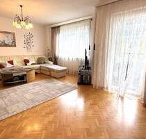 Sofort beziehbare, ruhige-sonnige 3 12 Zimmer Wohnung mit Aussicht ins Grüne - Überlingen