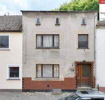 Reihenmittelhaus mit Potenzial, ideal für Handwerker - Marlow