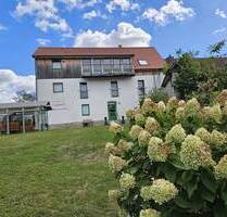 Großzügiges Wohnhaus mit großem Garten in Halle S.