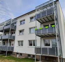Per Rad ins Zentrum von Greifswald: 3-Raum-Wohnung mit Einbauküche und Balkon in Wackerow