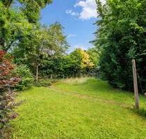 Idyllisches Sonnengrundstück im begehrten Wohldorf-Ohlstedt - Ihr Traum vom Neubau in Hamburgs grünem Norden