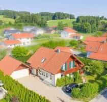 Gemütliches Einfamilienhaus mit Einliegerwohnung und 1.156 m² Grundstück in Rettenbach am Auerberg!