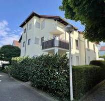 Charmante 2,5-Zimmerwohnung mit Terrasse, Gartenanteil und TG - Ludwigsburg Hoheneck