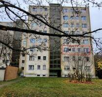 Exklusiver Wohntraum in Berlin Zehlendorf mit Aufzug, Balkon und PKW-Stellplatz