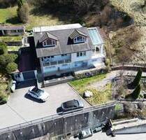 Endlich daheim! Schönes Wohnhaus mit bis zu drei Wohnungen und 1000 schönen Details in Hettingen.