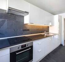 Sofort einziehen und wohlfühlen: TOP gepflegte 2 Zimmerwohnung mit Einbauküche & Balkon - Germering