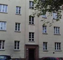 Helle Dachgeschosswohnung in Leipzig - Ideal für Singles oder Paare