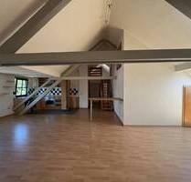 Wunderschöne DG-Wohnung mit Balkon. - Pirmasens