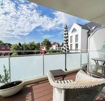 Moderne, freundliche 4 Zimmerwohnung mit Balkon und Tiefgaragenstellplatz! - Wedel