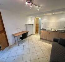 Möblierte 1 - Zimmer - Untergeschosswohnung mit Einbauküche - Trier Gartenfeld 1