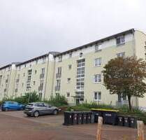 Helle 2-Raum-Wohnung mit neuem Bad, neuem Boden und Balkon - Gotha