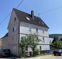 Doppelhaushälfte mit viel Platz in 78549 Spaichingen