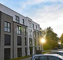 + Bestes Gadeland + Ruhig und Grün + Einbauküche + - Neumünster