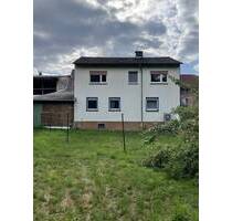 Zwei Häuser auf einem großzügigen Grundstück und großzügigen Garten!!! - Heringen (Werra)