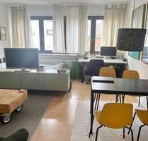 Nähe Allersberger Straße ! 1-ZW, 38m² Einbauküche, 2.OG ohne Aufzug - Nürnberg Glockenhof