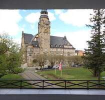 Großzügige und schöne 4-Zimmer-Altbauwohnung mit Loggia und traumhaften Blick aufs Rathaus - Wittenberge
