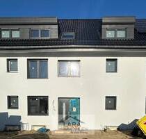 --- PROVISIONSFREI --- Neubau-EG-ETW mit 89 m² + 55m² Hobbyraum in ruhiger & zentraler - Bielefeld / Brackwede